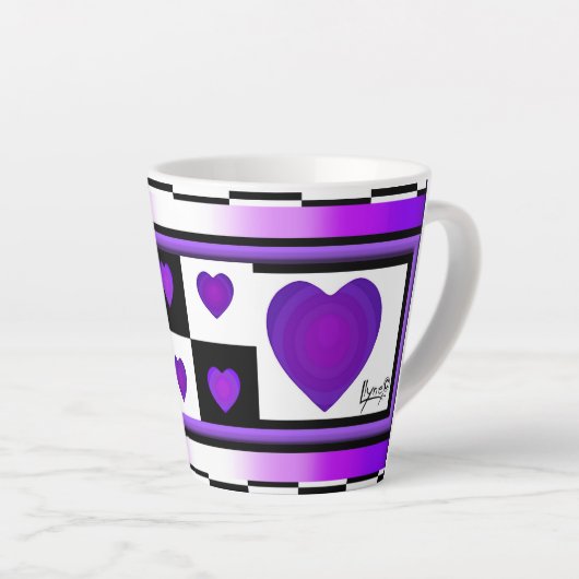 Tasse Latte B&W Purple Hearts Beating (Angle droit)