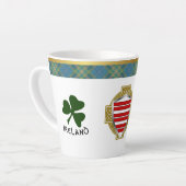 Tasse Latte Barry Irish Shield & Tartan Personnalisé (Angle gauche)