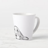 Tasse Latte basset hound noir blanc simple yeux de chiot (Angle droit)
