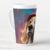 Tasse Latte Beagle dans un Casquette rose (Angle gauche)