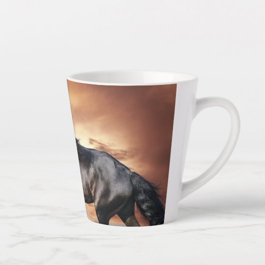 Tasse Latte Beau Cheval Noir (Droite)
