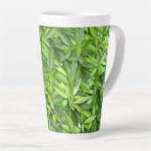 Tasse Latte Beaucoup de belles feuilles vertes (Angle droit)