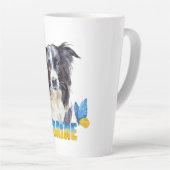 Tasse Latte Belle aquarelle Ukraine Chien et Papillon (Angle droit)