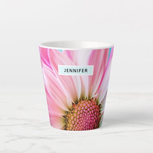 Tasse Latte Belle Fleur rose Gros plan Photo (Devant)