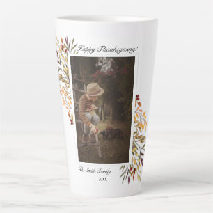 Tasse Latte Belle photo de Thanksgiving avec feuillage d'autom