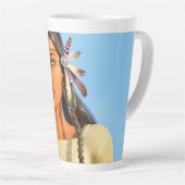 Tasse Latte Belle tenue autochtone amérindienne (Angle droit)