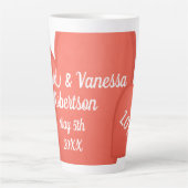 Tasse Latte Big Hearts Couples Names and Wedding Date (Devant)