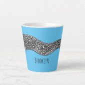 Tasse Latte Black spotted moray eel cartoon (Devant)