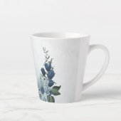 Tasse Latte blanc romantique poussiéreux et fleurs bleues mari (Droite)