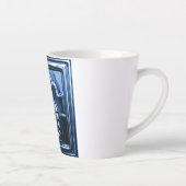 Tasse Latte Blue Chrome Mona Relief (Droite)