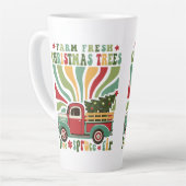 Tasse Latte Boho Christmas Farm Arbres frais Camion (Angle gauche)