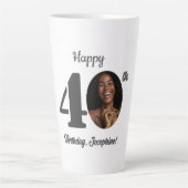 Tasse Latte Bold Happy 40th Birthday Photo (Devant)