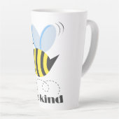 Tasse Latte Bonne princesse d'abeille avec couronne et slogan  (Angle droit)