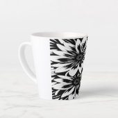 Tasse Latte Boue en latte de fleurs surdimensionnées (Angle gauche)