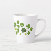 Tasse Latte bouquet shamrock, jour de st patrick (Droite)