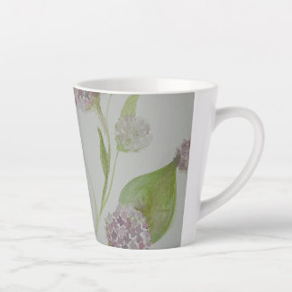 Tasse Latte Café dans le jardin