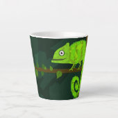 Tasse Latte Caméléon vert mignon (Devant)