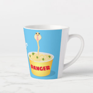 Tasse Latte Caricature de serpent aux nouilles mignonnes illus