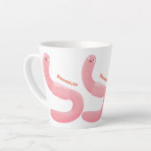 Tasse Latte Caricature de vers de terre rose joli (Angle gauche)