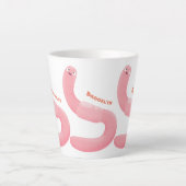 Tasse Latte Caricature de vers de terre rose joli (Devant)