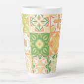 Tasse Latte Carreaux ornés en vert et jaune (Devant)