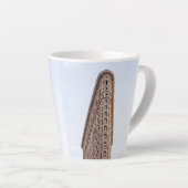 Tasse Latte Carte postale du bâtiment Flatiron (Angle droit)