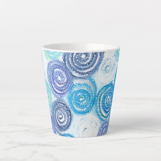 Tasse Latte Cercles calmes créés avec des teintes bleues (Devant)
