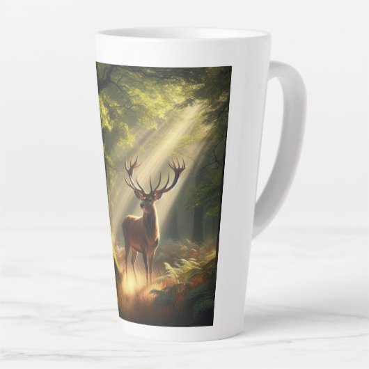 Tasse Latte Cerf dans la forêt matinale (Angle droit)