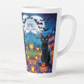 Tasse Latte Chat noir dans le paysage enchanté d'Halloween (Droite)