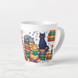 Tasse Latte Chats lisant des livres Scène de bibliothèque cosy