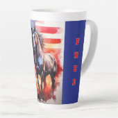 Tasse Latte Cheval audacieux, libre, patriotique (Angle droit)