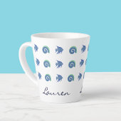 Tasse Latte Chic Blue and White Fish Shells Beach House