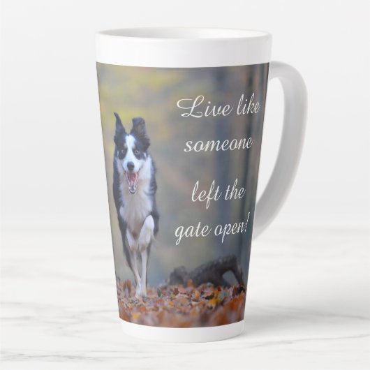 Tasse Latte Chien de devis motivationnel (Angle droit)