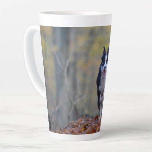 Tasse Latte Chien de devis motivationnel (Angle gauche)