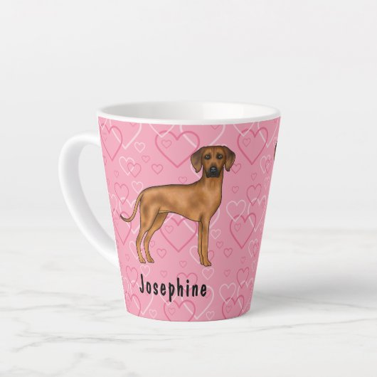 Tasse Latte Chien Rhodesian Ridgeback sur des cœurs roses avec (Angle gauche)