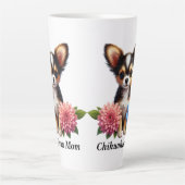 Tasse Latte Chihuahua Chiuppy avec fleurs décoratives (Devant)