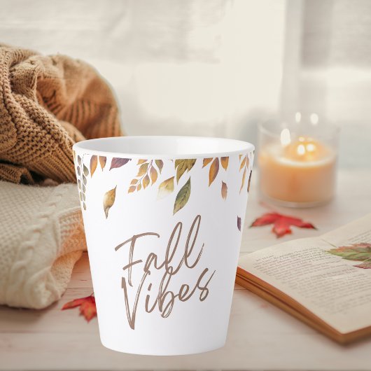 Tasse Latte Chute des vitres d'automne Feuilles