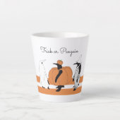 Tasse Latte Citrouille de dessin mignon Penguin Drôle Hallowee (Devant)