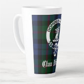 Tasse Latte Clan Baird Crest Badge & Tartan (Angle gauche)