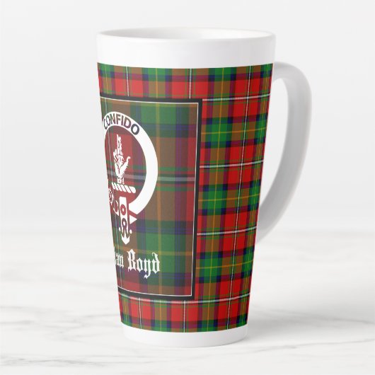 Tasse Latte Clan Boyd Crest Badge & Tartan (Angle droit)