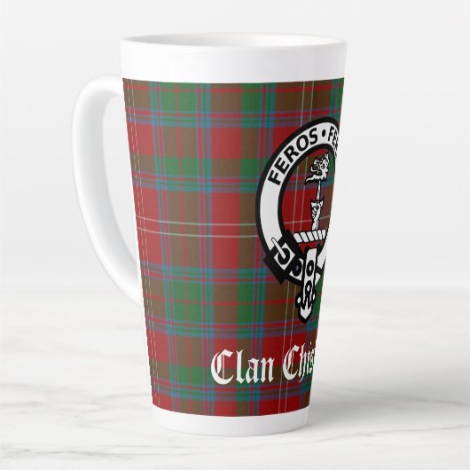 Tasse Latte Clan Chisholm Tartan & Crest Badge (Angle gauche)