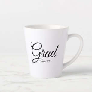 Tasse Latte Classe Grad de 2024 noir blanc script personnalisé