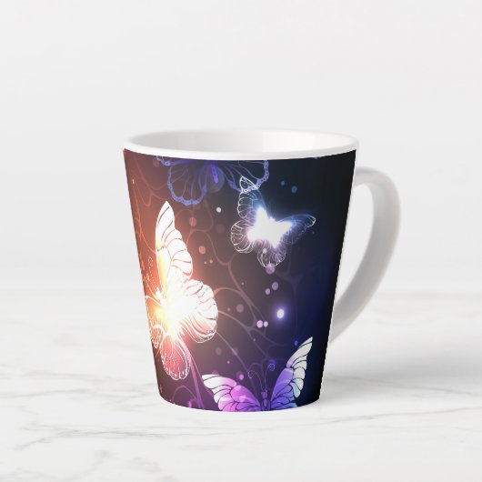 Tasse Latte Clowing Night Butterflies (Angle droit)