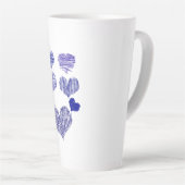 Tasse Latte Coeurs bleus à motifs (Angle droit)