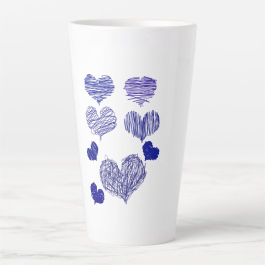Tasse Latte Coeurs bleus à motifs (Devant)