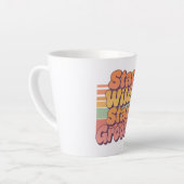 Tasse Latte Colorful Boho Retro Stay Wild Stay Groovy (Angle gauche)