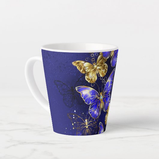 Tasse Latte Composition avec papillons Sapphire (Angle gauche)