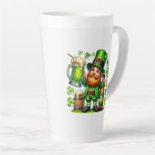 Tasse Latte Conception de bière de lutin de la Saint-Patrick-6 (Angle droit)