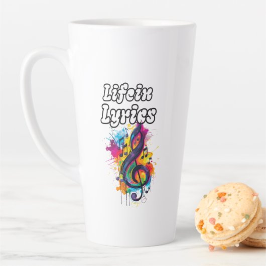 Tasse Latte Conception de typographie de notes de couleur "La (En situation)