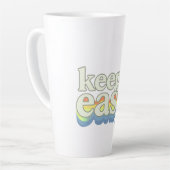 Tasse Latte Conception de typographie Rétro Fierté facile à vi (Angle gauche)